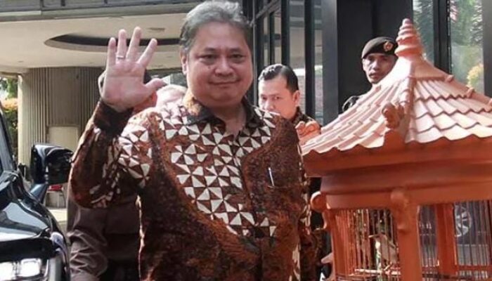 Airlangga Hartarto Nyatakan Mundur dari Ketum Golkar Sejak Sabtu 10 Agustus 2024!