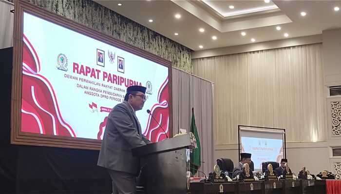 Totok Bachtiar Jadi Pimpinan Ketua Sementara DPRD Kota Gorontalo