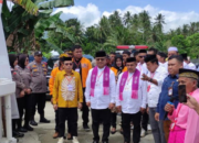 Kenakan Kameja Putih, Pasangan ISTIQOMAH Daftar di KPU Bone Bolango