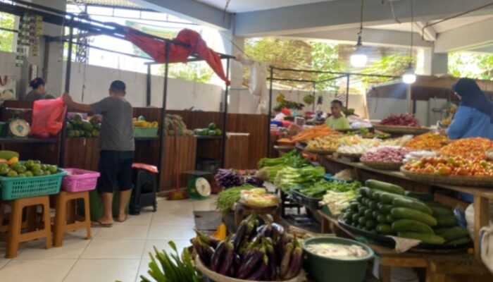 Harga Bahan Pokok Melonjak Usai Iduladha di Gorontalo
