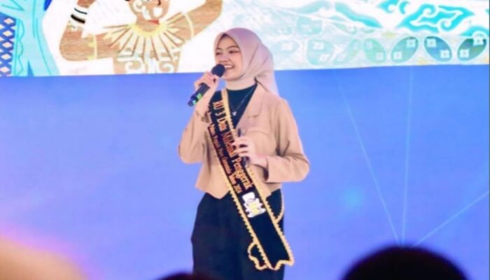 Aktif dan Berprestasi, Aziza Buktikan Kegigihan Mahasiswa