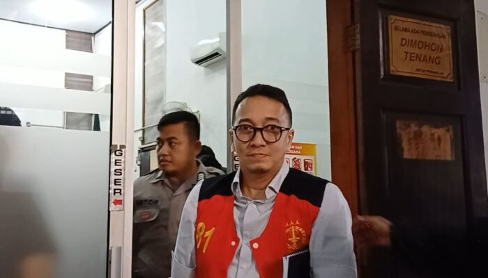 Eks Pegawai Kominfo Biayai 47 Orang Umrah dengan Uang Haram Judi Online