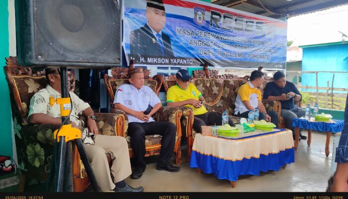 Bantu UMKM dan Warga Rentan, Mikson Tuai Pujian di Reses Popayato