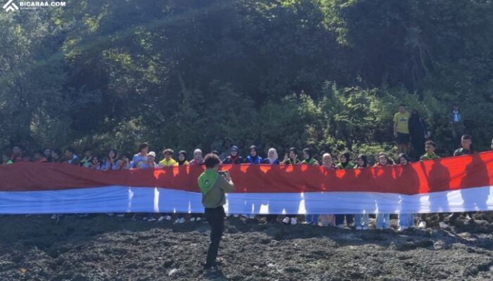 Bendera Raksasa 80 Meter Dibentangkan Pecinta Alam di Oluhuta Paradise