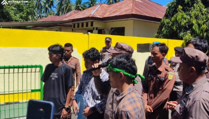 Kasus Perjalanan Dinas Fiktif, Massa Desak Pimpinan DPRD Boalemo Diperiksa