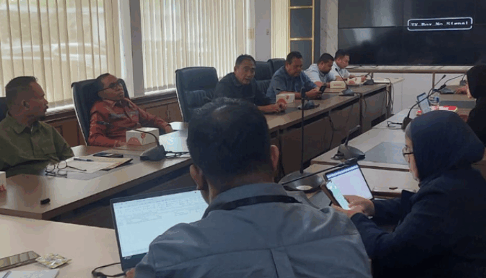 DPRD Gorontalo dan ESDM Bahas Solusi Adil bagi Penambang Rakyat