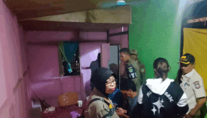 Warung di Botumoito Digeledah, Puluhan Botol Miras Disita