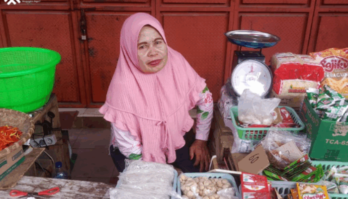 Harga Cabai dan Tomat Turun, Telur Justru Naik Drastis di Pohuwato