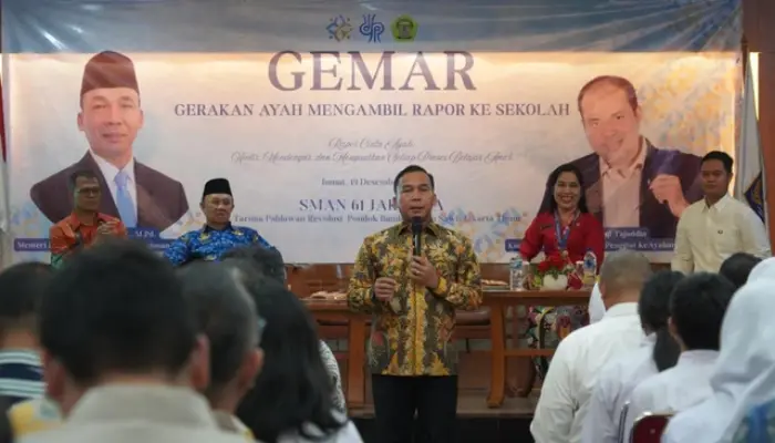 Menteri Terbitkan Surat Edaran Gerakan Ayah Mengambil Rapor