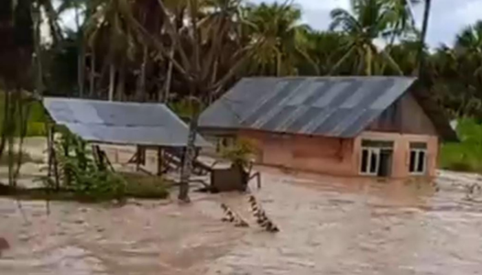 BREAKING NEWS: Akibat PETI Desa Teratai Kembali Dikepung Banjir