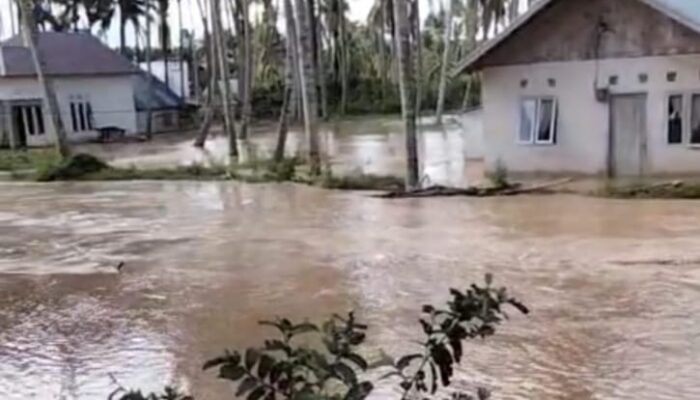 Kritik Keras Warga Ketua DPRD Pohuwato Tak Serius Tangani Banjir