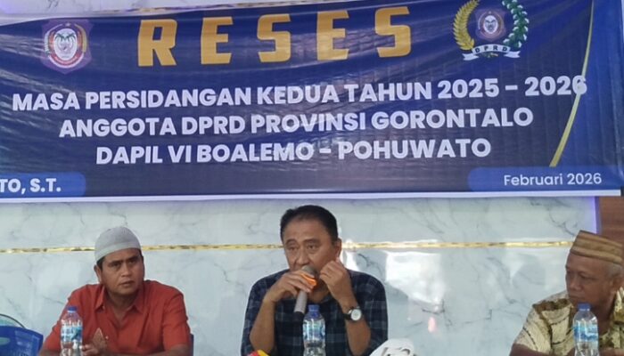 Reses di Maleo, Mikson Kawal Air Bersih dan Bantuan Sapi