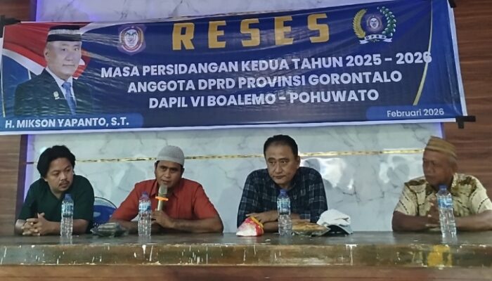 Lewat Reses, Mikson Bantu Fasilitas Desa Maleo, Warga Bersyukur