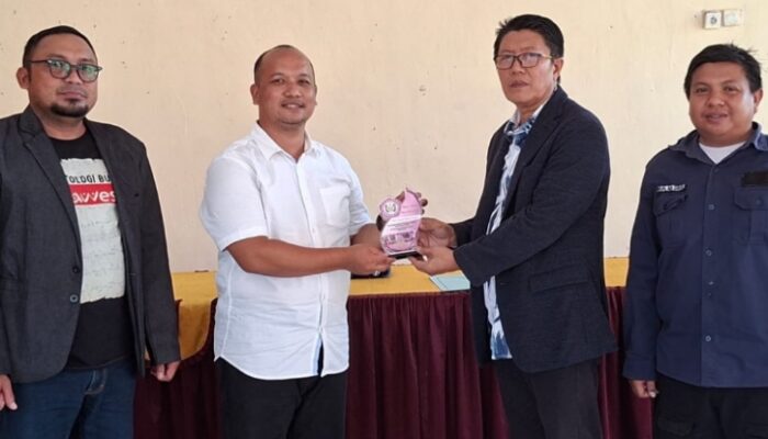 Mahasiswa KKNT UNIPO Beri Dampak Positif bagi Masyarakat