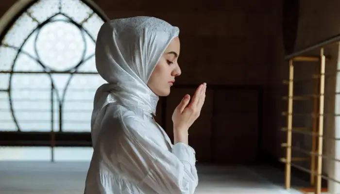 Hari Keenam Ramadan, Ini Doa Mohon Ampunan Allah