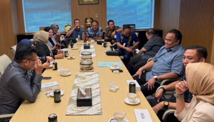 Rachmat Gobel Terima Pansus LKPJ DPRD Gorontalo, Bahas Kebutuhan Prioritas