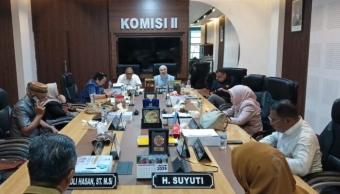 Komisi II Panggil Pertamina, Bahas Antrean dan Kuota BBM