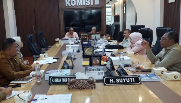 Komisi II Temukan Celah Barcode, Antrean Pertalite Diminta Ditertibkan