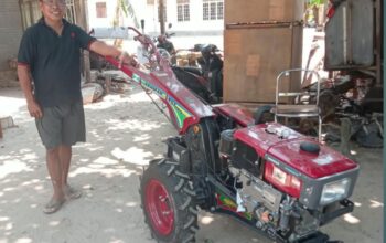 Petani NasDem Gorontalo Salurkan Traktor, Mikson Yapanto Komitmen Bantu Petani
