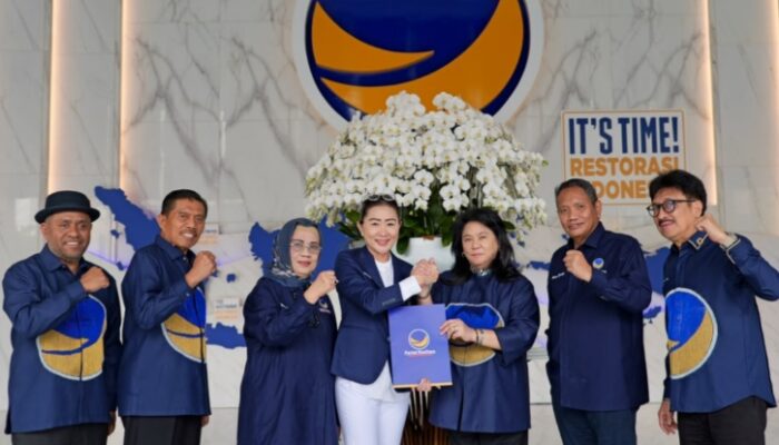 DPP NasDem Serahkan SK, Indrawati Gobel Pimpin DPW Gorontalo